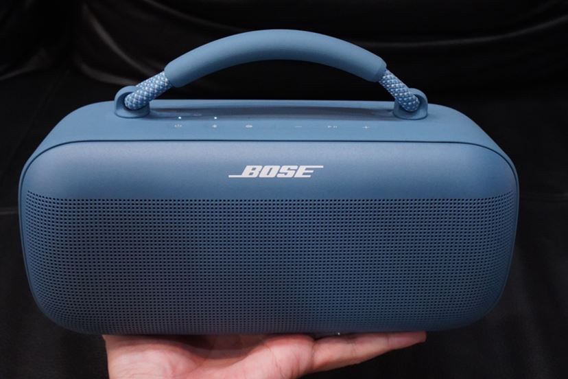 デカくて重くて音がいい！ Bose「SoundLink Max Portable Speaker」はロマン全振りのBluetoothスピーカーだ -  価格.comマガジン