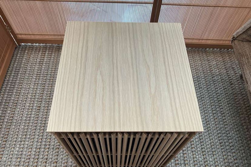 シャープから55万円の“木の空気清浄機”が登場! 隈研吾が監修 シャープから55万円の“木の空気清浄機”が登場! 隈研吾が監修