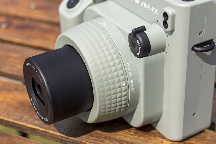 ワイドに撮れる新型チェキ「instax WIDE 400」で楽しむ家族旅行 ワイドに撮れる新型チェキ「instax WIDE 400」で楽しむ家族旅行