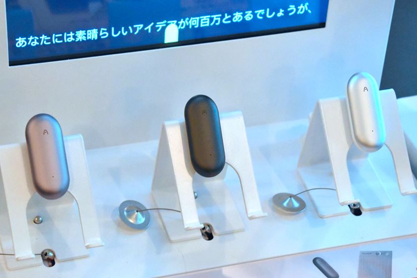 PLAUD NOTE AI音声レコーダー シルバー おおきく