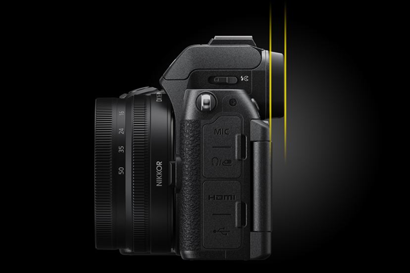 【シャッター数977枚】Nikon Z50 本体 ニコン、APS-Cミラーレスカメラ「ニコン Z 50」を11月下旬発売