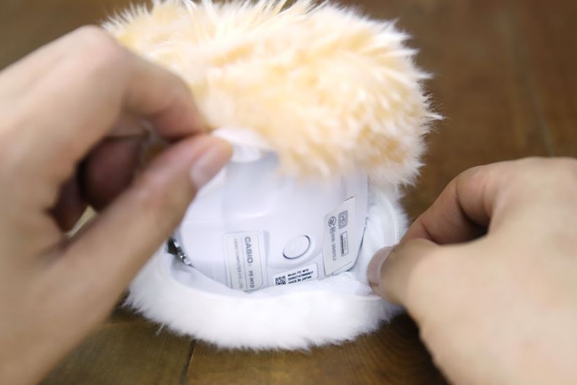 飼い主になつく癒しのAIペットロボット“Moflin” | CASIO