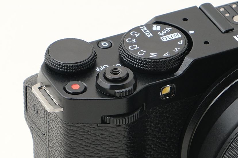 富士フイルム「X-M5」は“欲しくなる”入門機! 小型・軽量・高 富士フイルム「X-M5」は“欲しくなる”入門機! 小型・軽量・高