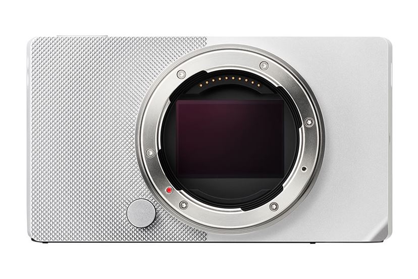 シグマが完全ユニボディ「BF」を発表！ シンプルさを極めたフルサイズ