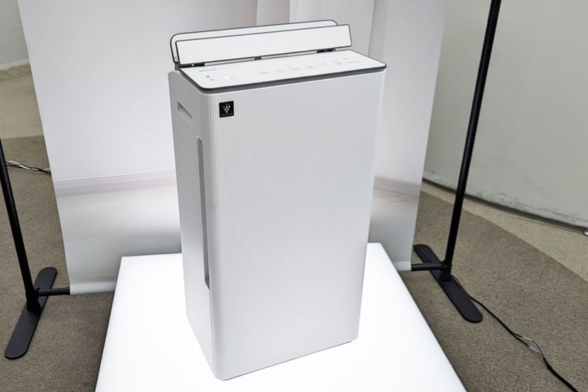 コンプレッサー式なので電気代も抑えれてオススメ、SHARP衣類乾燥除湿機 コンプレッサー式なので電気代も抑えれてオススメ、SHARP衣類乾燥除湿