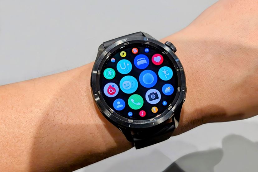 普通の腕時計”っぽいスマートウォッチ「Xiaomi Watch S4」登場