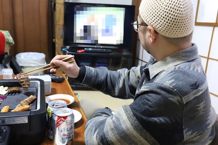 小型でも吸煙力がスゴい! 山善「XGRILL STORM」はひとり焼肉の 小型でも吸煙力がスゴい! 山善「XGRILL STORM」はひとり焼肉の