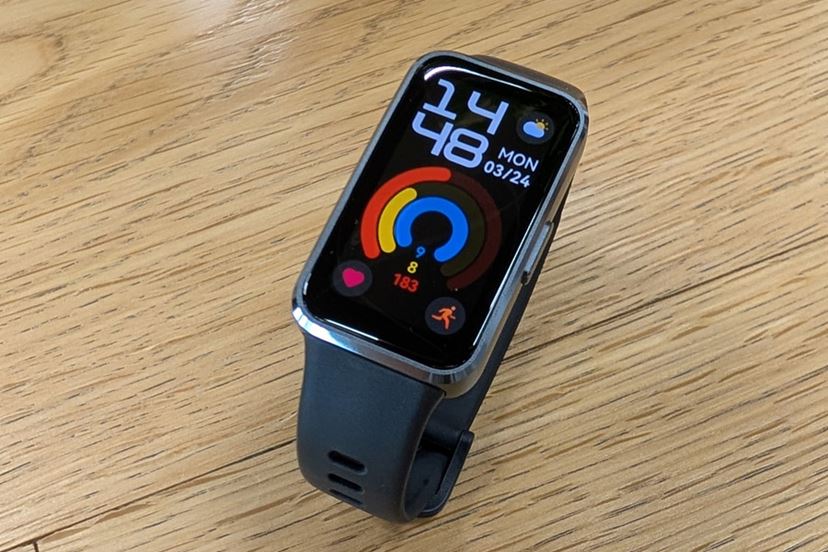 約15g！ 超軽量スマートウォッチ「HUAWEI Band 10」で健康管理 - 価格