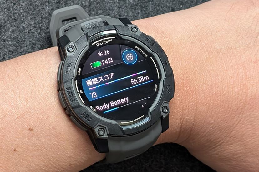 プロも愛用!? ガーミン「Instinct 3」は令和版ミリタリーウォッチだ