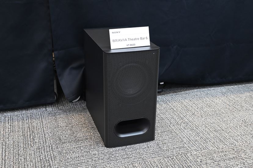 ソニー「BRAVIA 5」発表 - mini LED採用で98V型もラインアップした