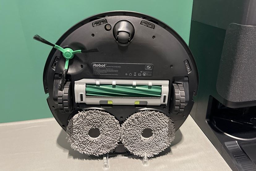 アイロボットの新生「ルンバ」はどう選べばいいの？ 全8モデルの価格や