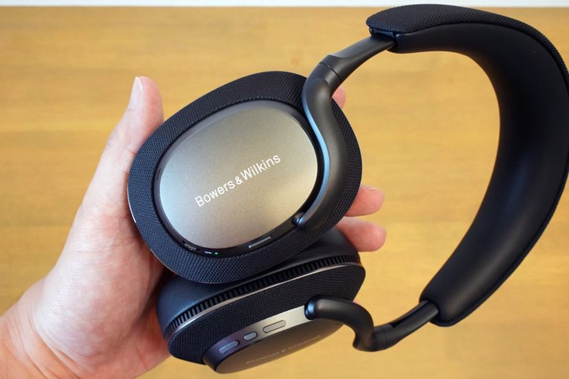 Amazon.co.jp: Bowers & Wilkins Px8 (ロイヤル・バーガンディ