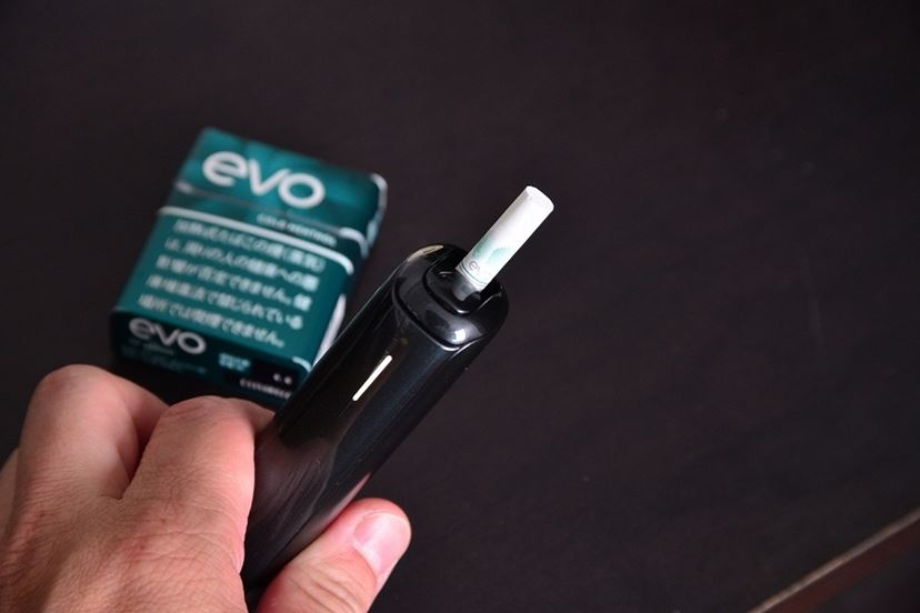 新・加熱式タバコ「プルーム・オーラ」＆新スティック「EVO」を