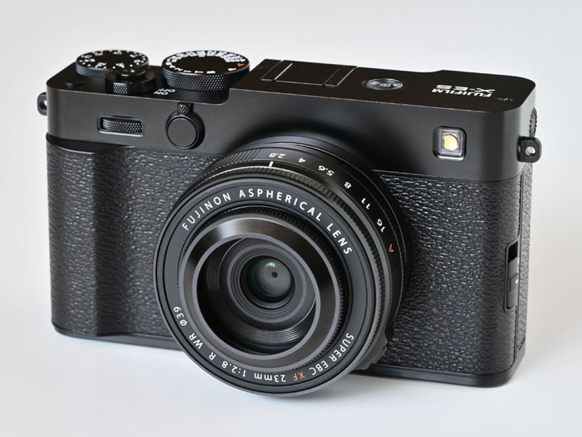 富士フイルム「X-E5」レビュー！ 待望のボディ内手ブレ補正を
