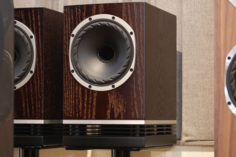 コンパクトでも高性能！ 値下げして登場したFYNE AUDIOの新世代機