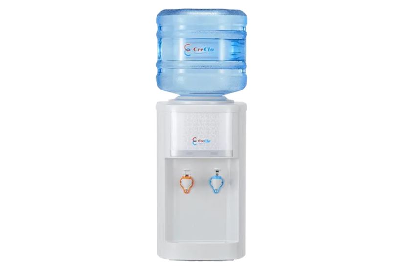 コンパクトな「卓上ウォーターサーバー」を徹底比較！ 浄水型・天然水