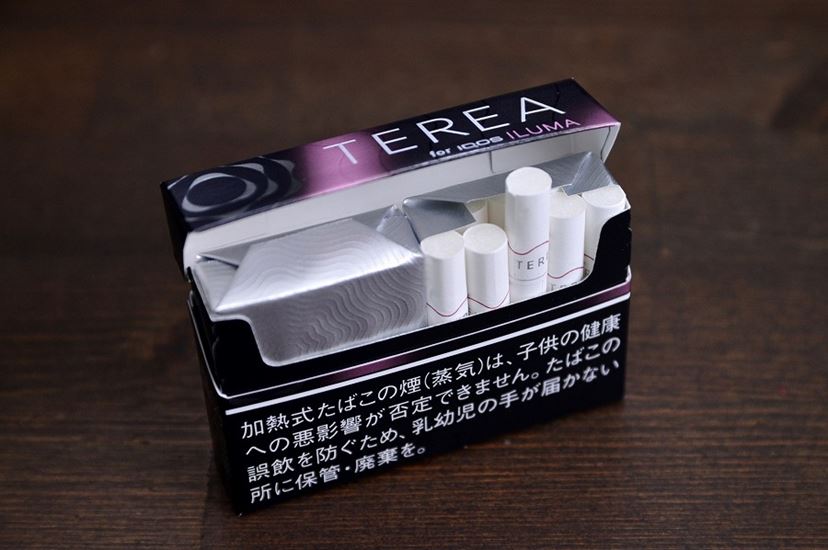 あのピンクの果実か!? アイコスの「テリア ブラック メンソール