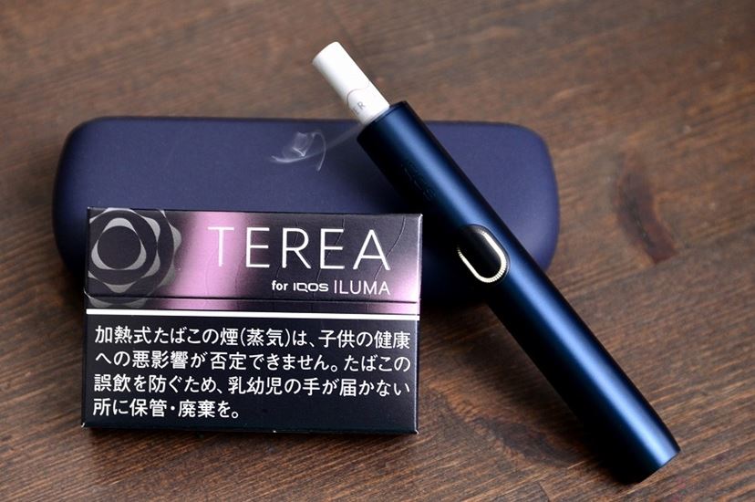 あのピンクの果実か!? アイコスの「テリア ブラック メンソール」の