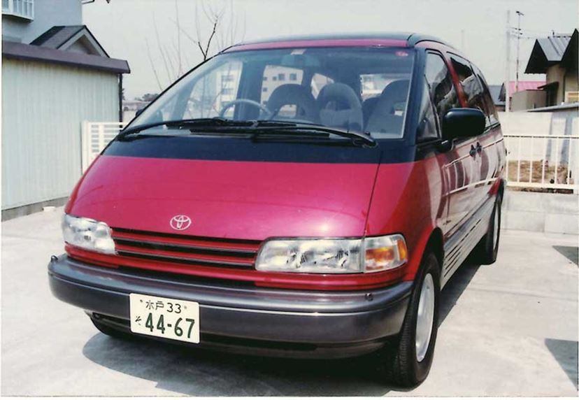 忘れがたいあの車。初代「エスティマ」は、記憶に深く刻まれた“神なる 