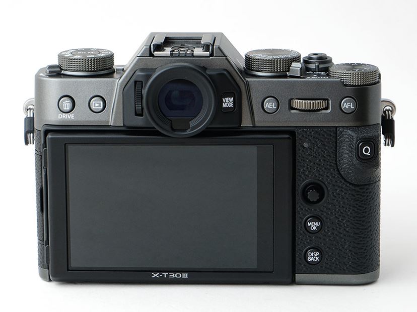 富士フイルム「X-T30 III」最速レビュー！ 写真を撮る楽しさを
