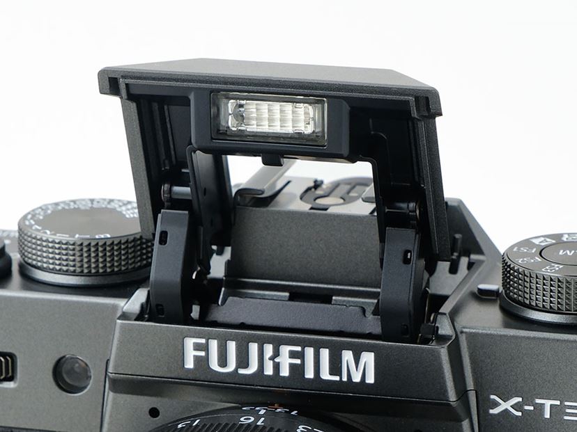 富士フイルム「X-T30 III」最速レビュー！ 写真を撮る楽しさを味わえる