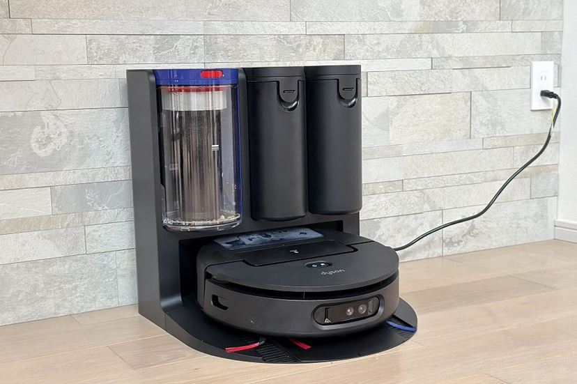 ロボット掃除機　水拭き対応　2000PA ダイソン」初の水拭きもできるロボット掃除機「Spot＋Scrub Ai」は