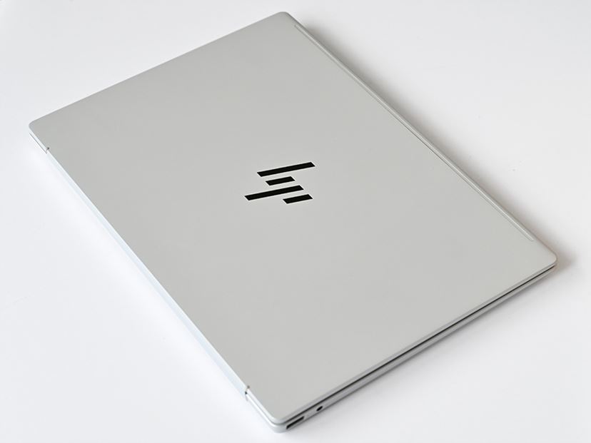 HPの人気モバイルPC「OmniBook 7 Aero 13」徹底レビュー！ 1kgの軽量