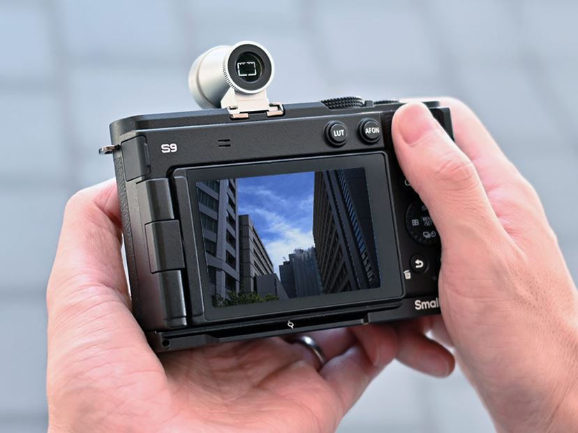 実際の景色”を覗く没入感！ 「LUMIX S9」と外付けOVFで味わう極上の