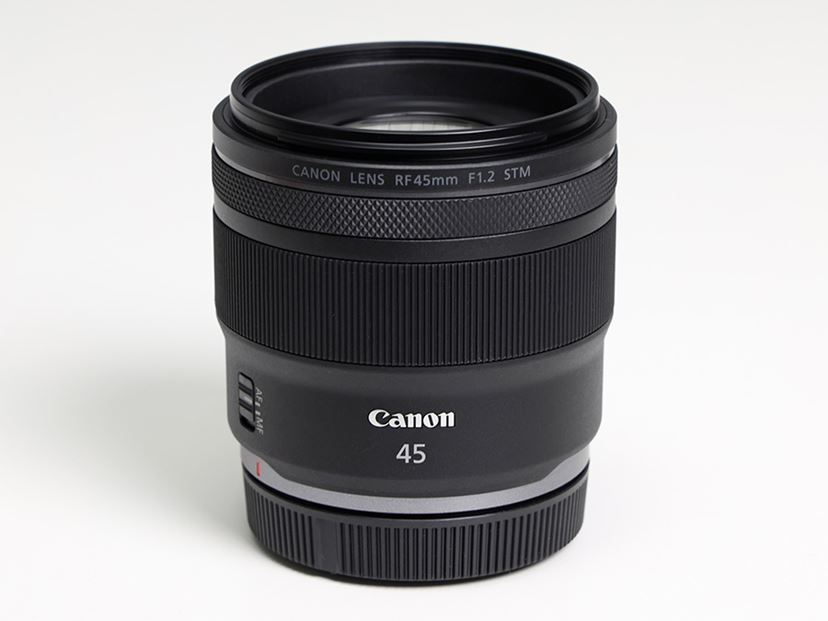 F1.2の大きなボケ”を気軽に楽しめる！ キヤノン「RF45mm F1.2 STM