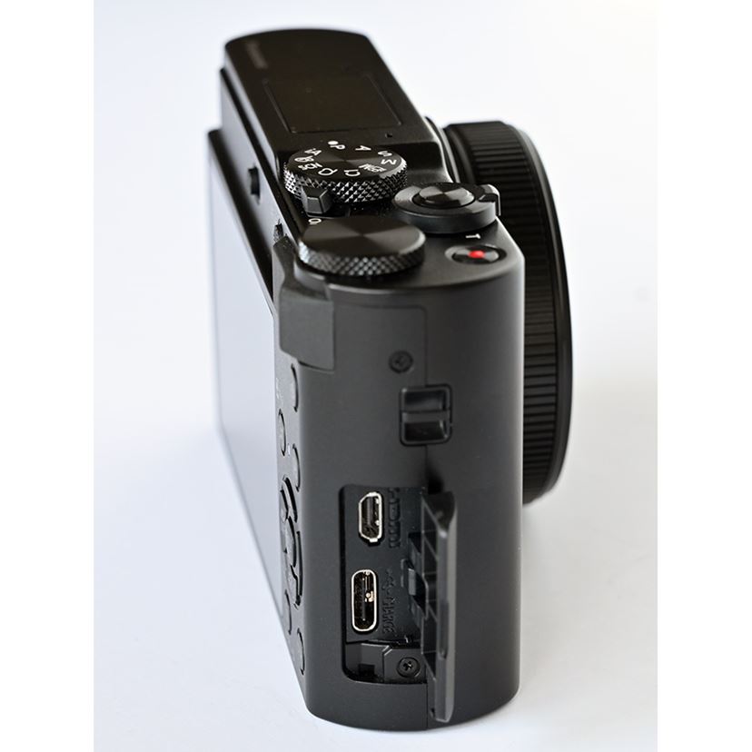 パナソニック「LUMIX TX3」実写レビュー！ 1インチセンサー×光学15倍