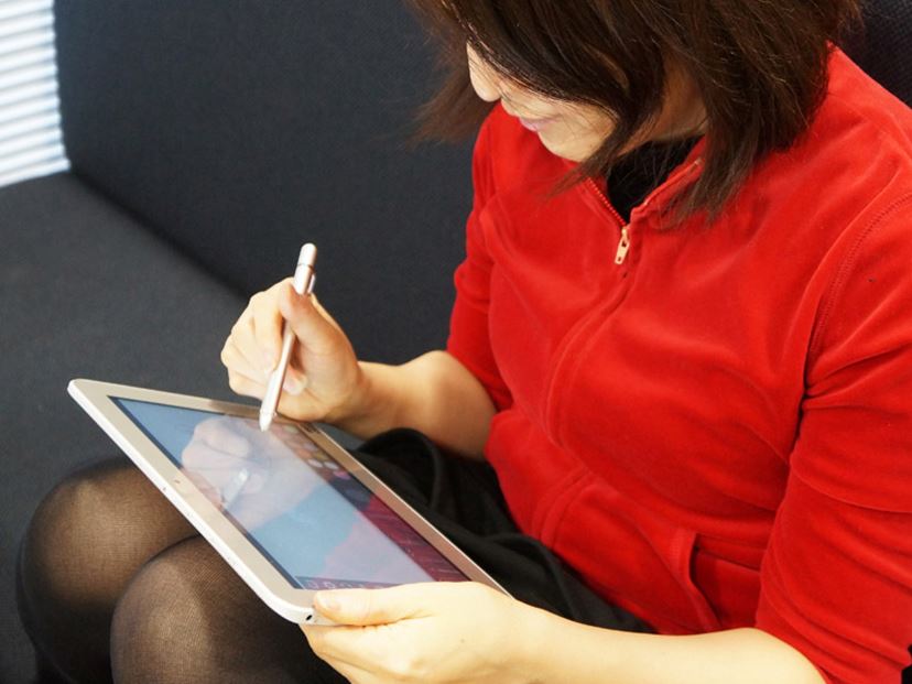 プロのイラストレーターが挑戦！ ワコムのペン技術を搭載したWindows