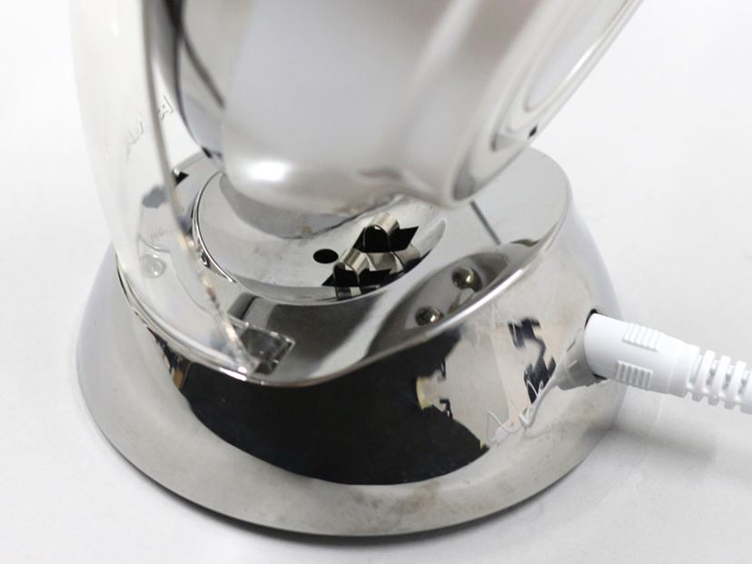 検証！ ボディケア美容器「ボーテ キャビスパ」で“たぷたぷ”二の腕は