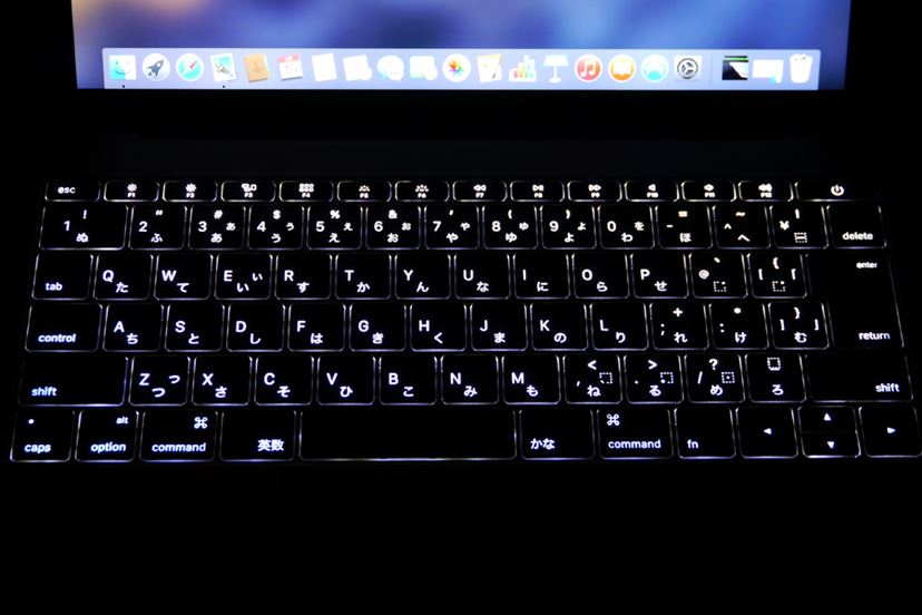 今回はやりすぎ？ USB-Cポートだけのアップル「MacBook」レビュー