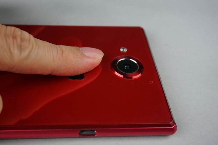 期待のハイスペックスマホ「AQUOS ZETA SH-03G」レビュー - 価格