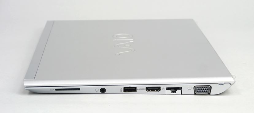 【持ち運びに♪】タッチパネル✨コンパクトノートパソコン✨カメラ・オフィス✨無線 持ち運びに♪】タッチパネル✨コンパクトノートパソコン✨カメラ
