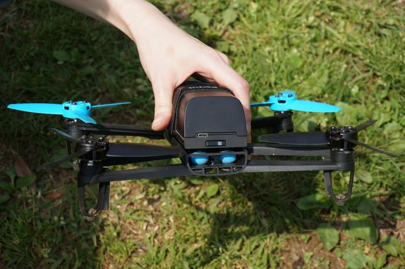 人気の小型・軽量ドローン「Bebop Drone」を飛ばしてみました！ - 価格.comマガジン