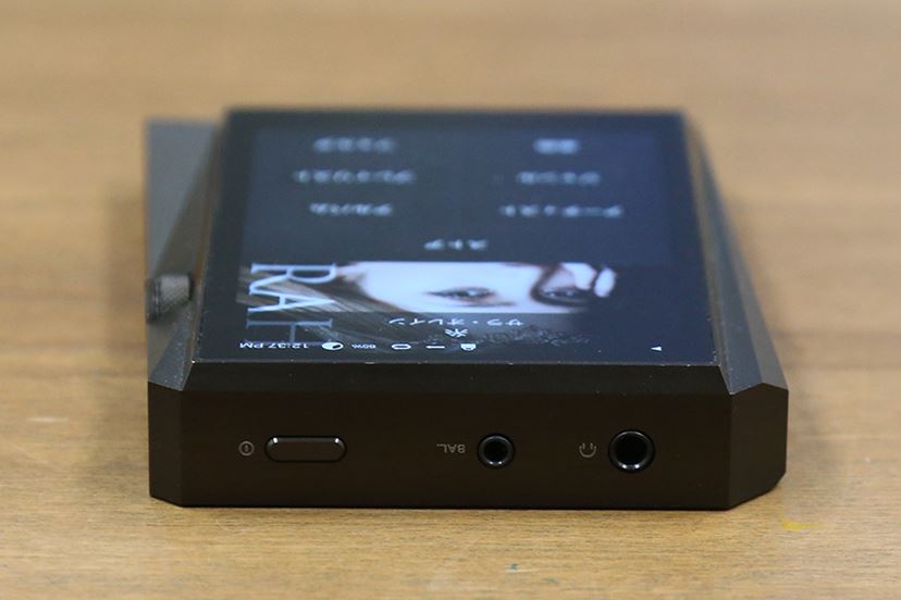 Astell&Kernの超高級ポータブルプレーヤー「AK380」を聴いてみた Astell&Kernの超高級ポータブルプレーヤー「AK380」を聴いてみた