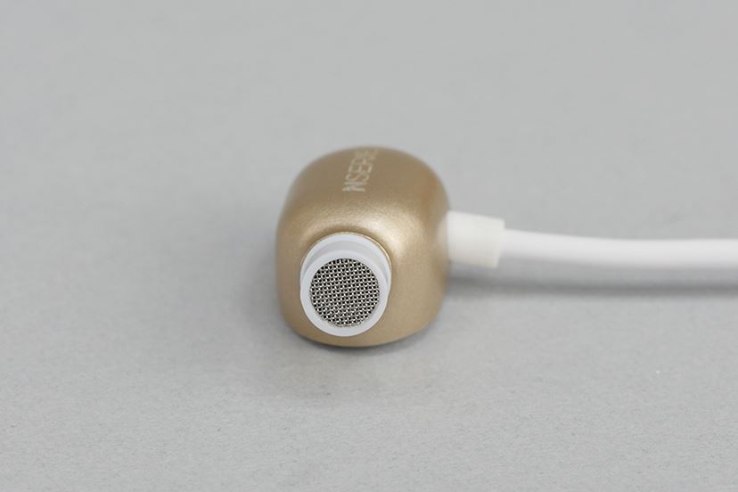 AKGの新しいカナル型イヤホン「N20」レビュー! スマホ向け AKGの新しいカナル型イヤホン「N20」レビュー! スマホ向け