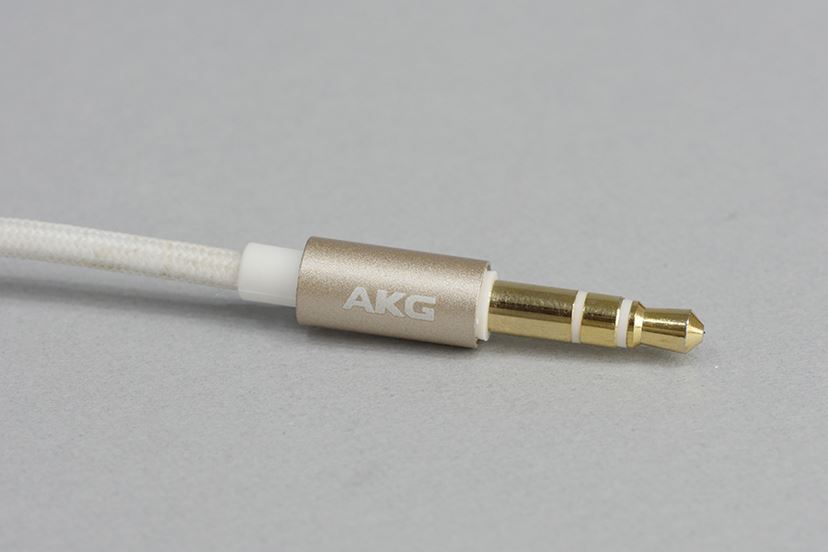 AKGの新しいカナル型イヤホン「N20」レビュー! スマホ向け AKGの新しいカナル型イヤホン「N20」レビュー! スマホ向け
