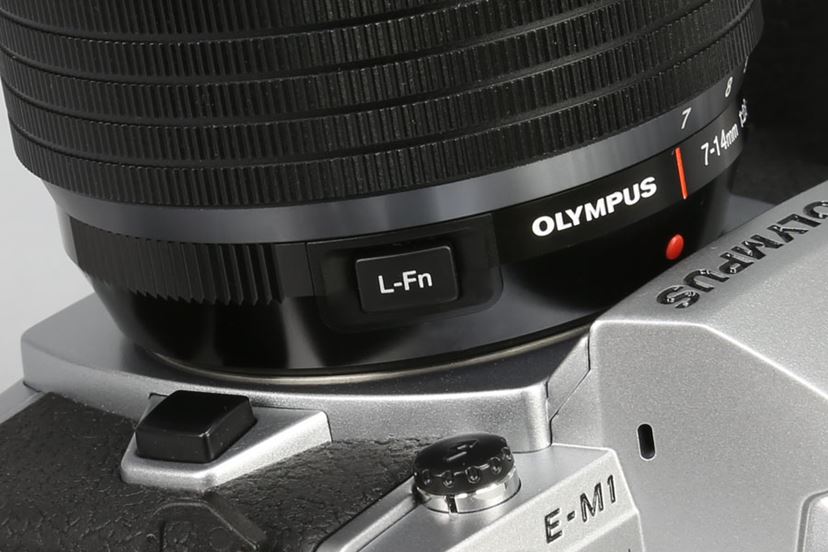オリンパスの大口径・広角ズームレンズ「M.ZUIKO DIGITAL ED 7 オリンパスの大口径・広角ズームレンズ「M.ZUIKO DIGITAL ED 7