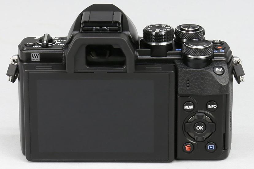 さらなる進化を遂げたOM-Dのエントリーモデル、オリンパス「OM-D E-M10 Mark II」 - 価格.comマガジン