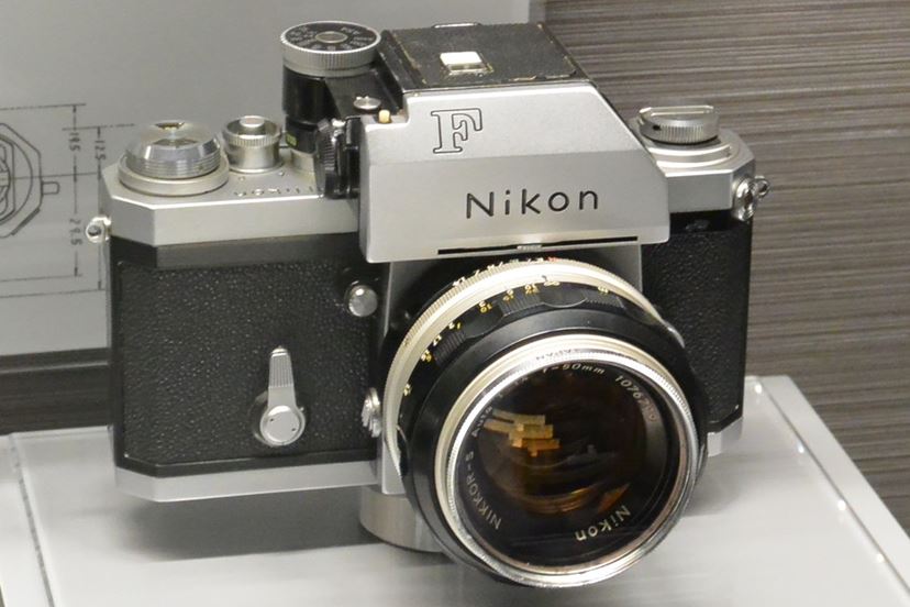 ニコン100年史 I・II セット 無料公開の「ニコンミュージアム」オープン潜入レポート！ 歴代450台の
