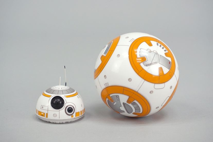 スター・ウォーズ」の新ドロイド「BB-8」と遊んでみました スター・ウォーズ」の新ドロイド「BB-8」と遊んでみました