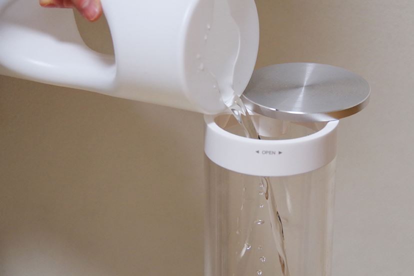 超音波式の弱点を解消した“美し過ぎる”カドーの加湿器を2週間