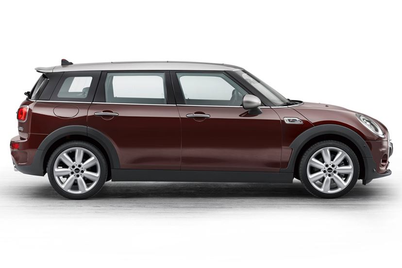 サイズとプレミアム度がアップした「MINIクラブマン」は異色のMINI