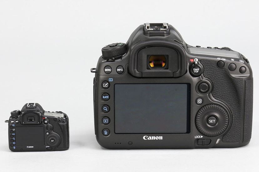 EOS 5Ds」ミニチュアカメラUSBメモリーをゲットしました!再現度 EOS 5Ds」ミニチュアカメラUSBメモリーをゲットしました!再現度