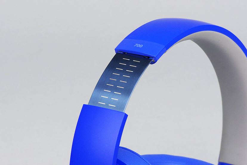 ヘッドホン JBL EVEREST 700 BLUE JBLのBluetooth対応ハイエンドヘッドホン「EVEREST 700