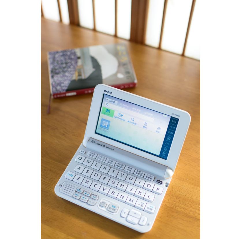 調べるだけじゃない！ カシオ“高校生向け電子辞書”「エクスワード XD-Y4800」が楽しい - 価格.comマガジン