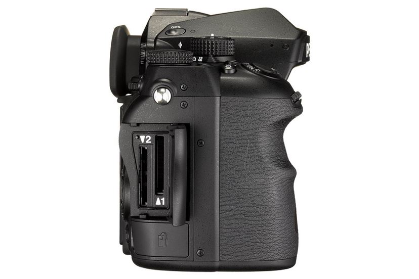 ペンタックス初のフルサイズ一眼レフカメラ「PENTAX K-1」詳細