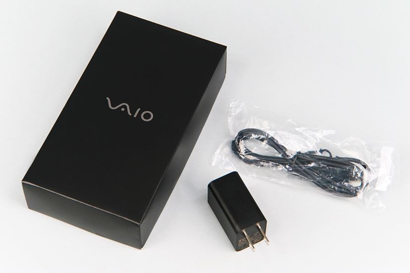 将来性感じる「Continuum」に対応！ 「VAIO Phone Biz」を発売前